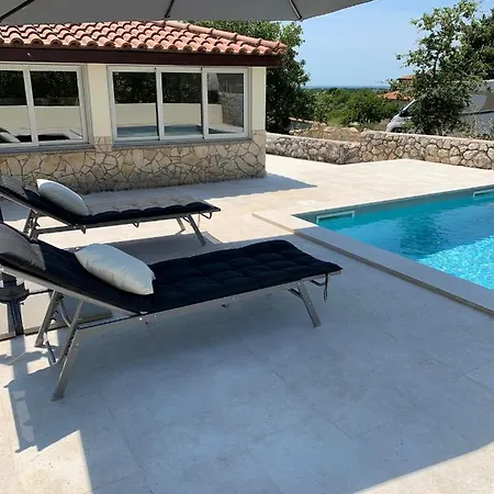 Marija Mit Pool Ferienhaus
