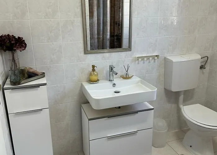 Marija Mit Pool Holiday home